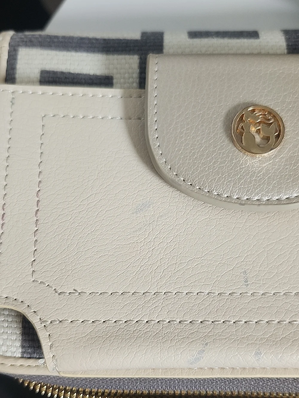 Spartina 449 De Renne Multi Phone Wallet In Dove Gray & Winter White, Leather